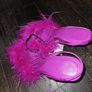 ZARA PINK FEATHERED FABRIC HEELED SHOES